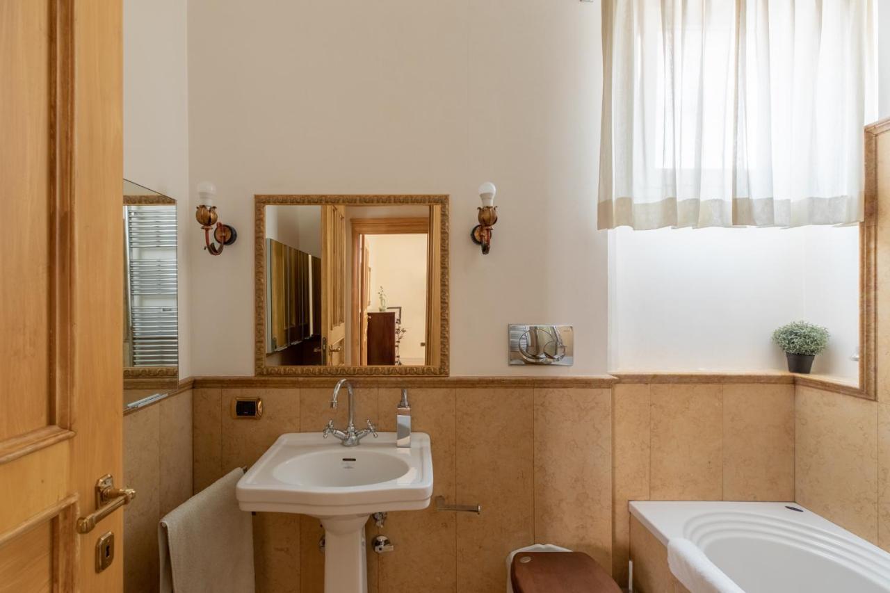 Iflat Elegant And Luxury Apartment Near Pantheon Ρώμη Εξωτερικό φωτογραφία